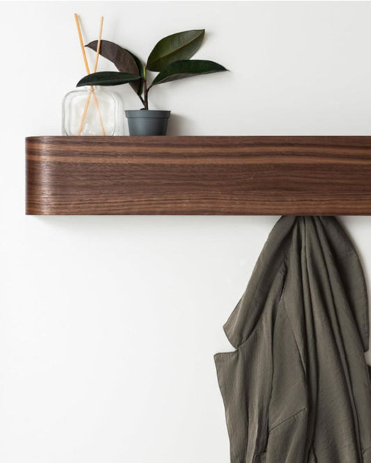 Porte-manteau mural en bois style scandinave